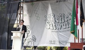 Himpunan Mahasiswa Program Studi Desain Komunikasi Visual (HMPS DKV) gelar Pameran Refleksi Satwulan 2023 di halaman gedung Fakultas Sains dan Teknologi (FST) Unisnu Jepara, Senin, (12/6).