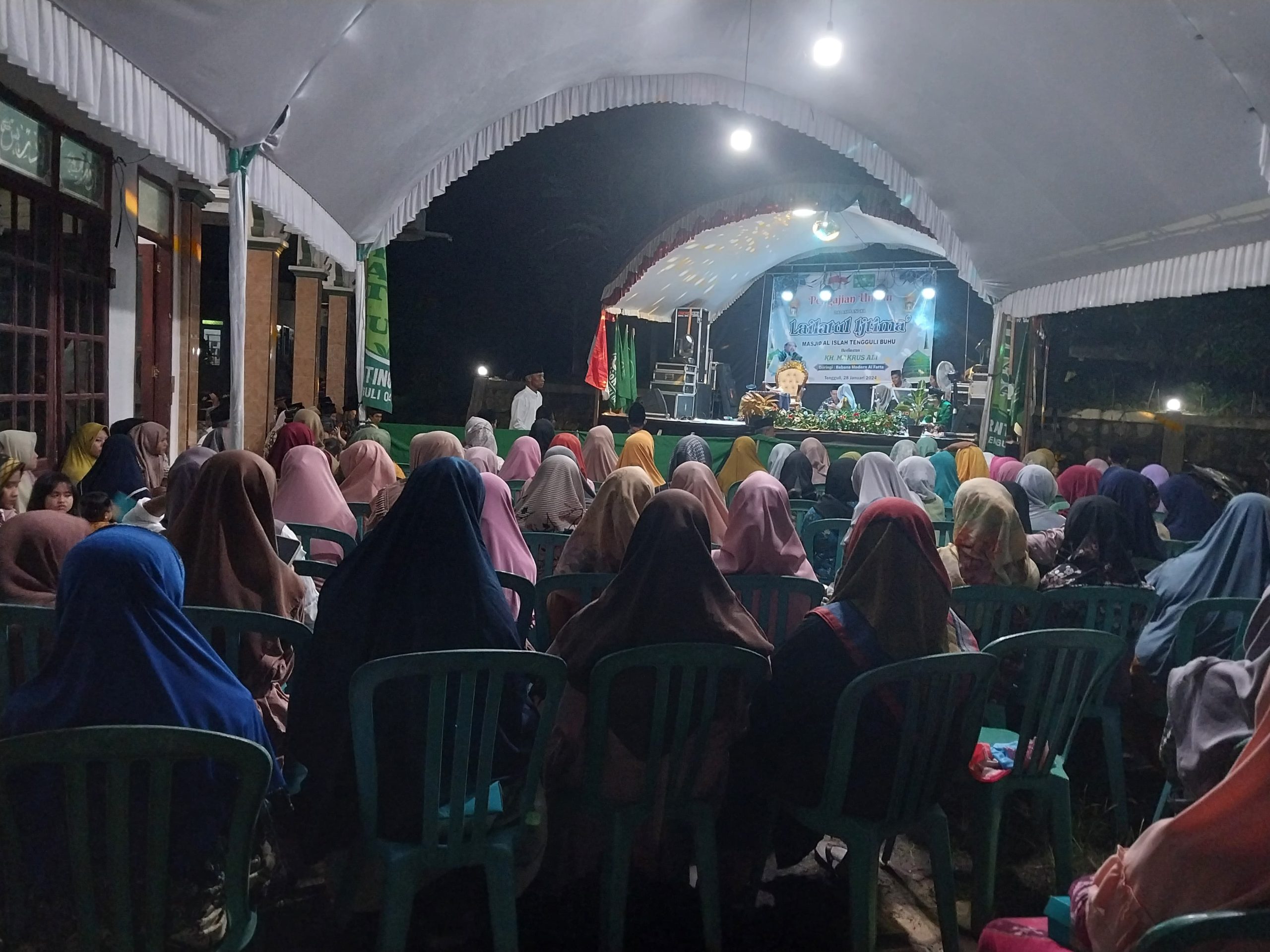 pengajian dalam rangka Lailatul Ijtima’ banom Nu bersama KKN Unisnu jepara