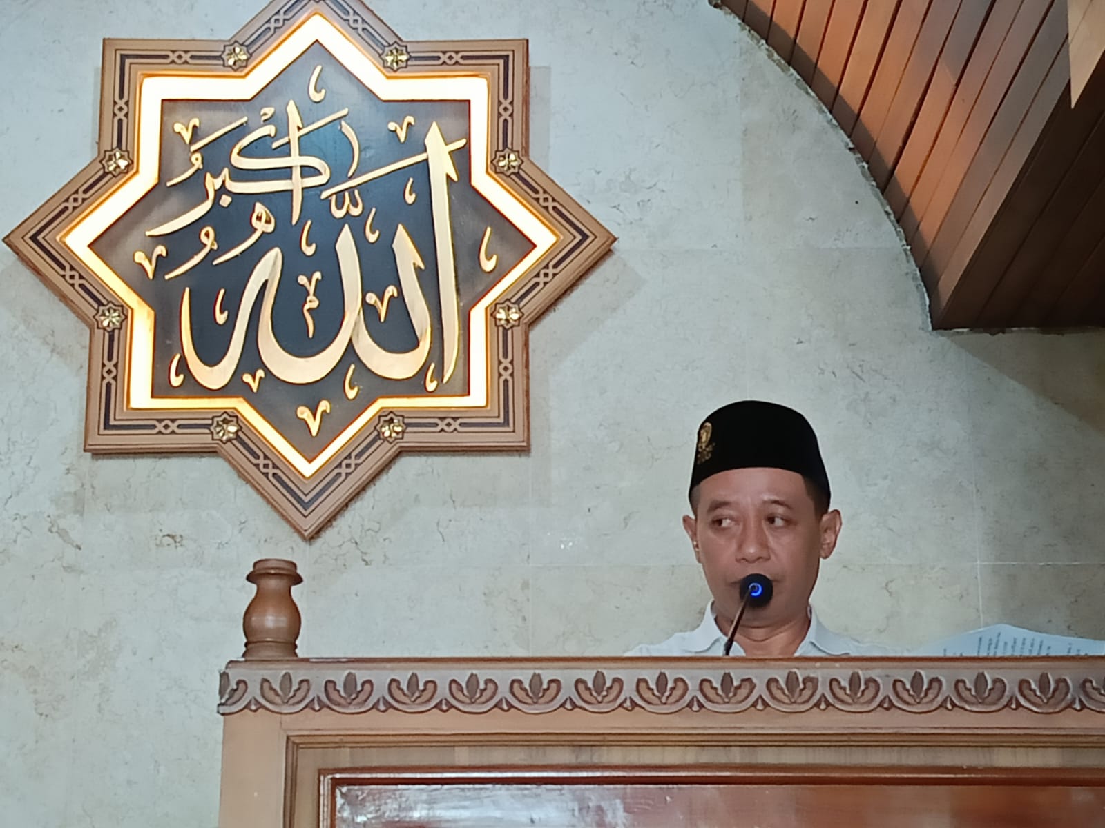 Jangan Abaikan Air, Arif Mustofa Ajak Sivitas UNISNU Peduli Lingkungan
