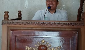 Dr. Fathur Rohman Kaprodi Pendidikan Agama Islam Menyampaikan Kultum Senin Siang