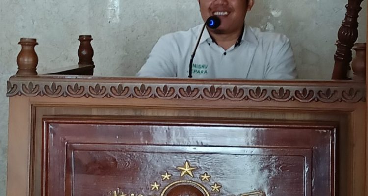Dr. Fathur Rohman Kaprodi Pendidikan Agama Islam Menyampaikan Kultum Senin Siang